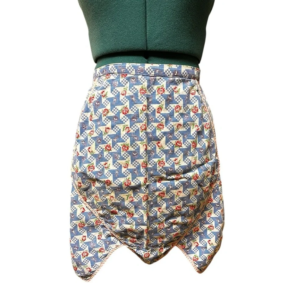 Vintage Waist Tie  Apron Floral with Pocket Blue Red White And Green